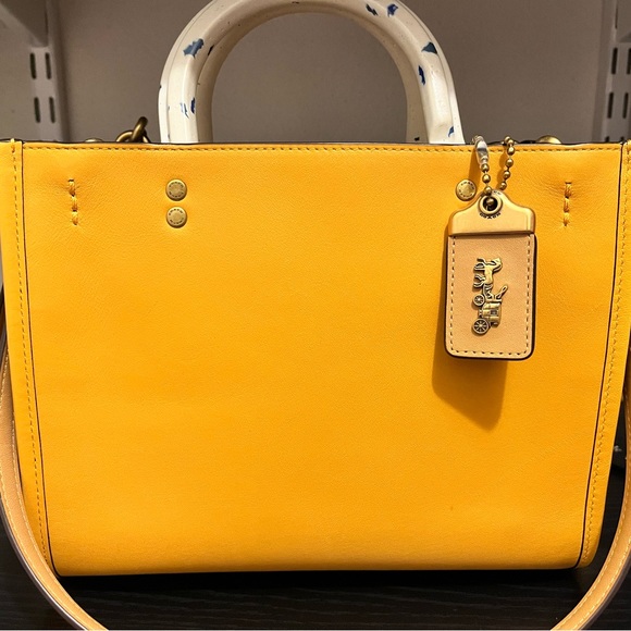 GUC Coach Rouge Buttercup Recycled Handles - Picture 12 of 13